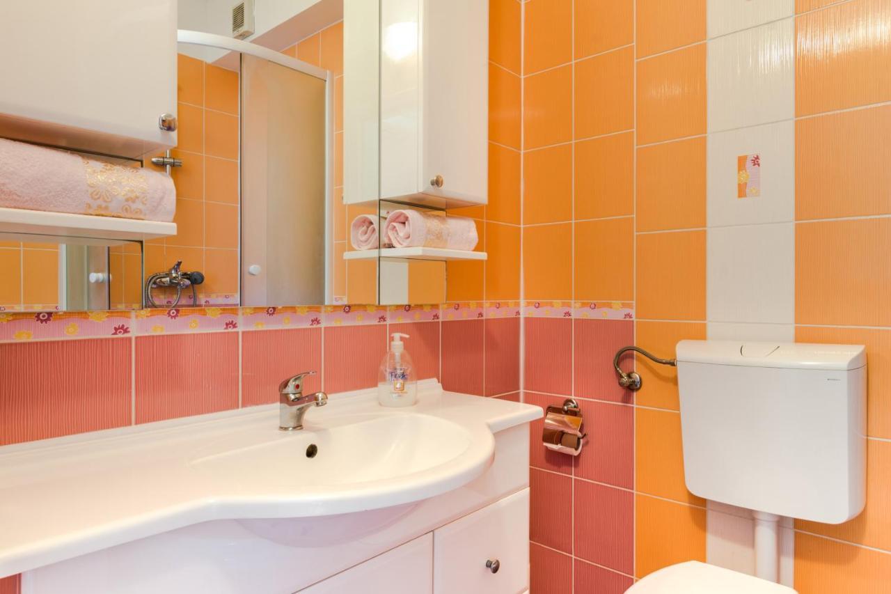 Lions Suites Split Buitenkant foto