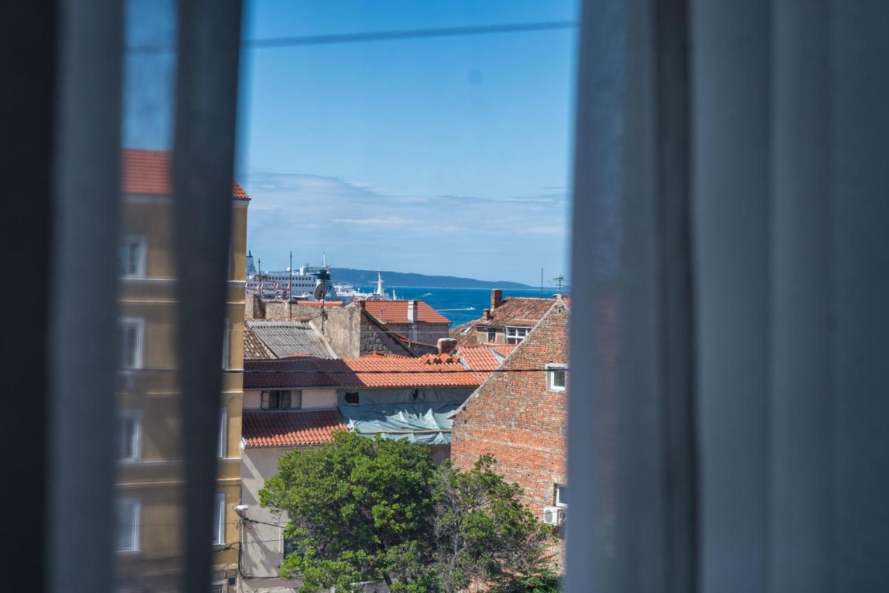 Lions Suites Split Buitenkant foto